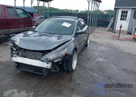 2016 Nissan Altima 2.5/2.5 S/2.5 Sl/2.5 Sr/2.5 Sv from USA, damaged, VIN 1N4AL3AP0GN330846